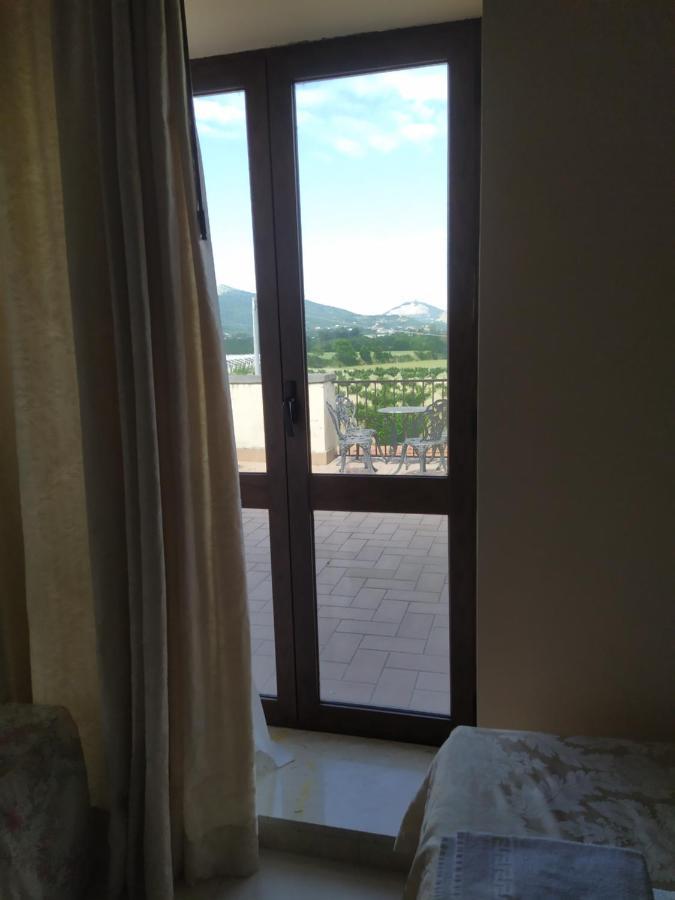 Agriturismo Il Casale Del Cavaliere SantʼAgata deʼ Goti Εξωτερικό φωτογραφία